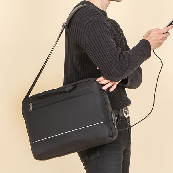 빌리버스 남자 크로스백 BJI316 남성 노트북 15.6 수납가능 캐리어 결합 가방